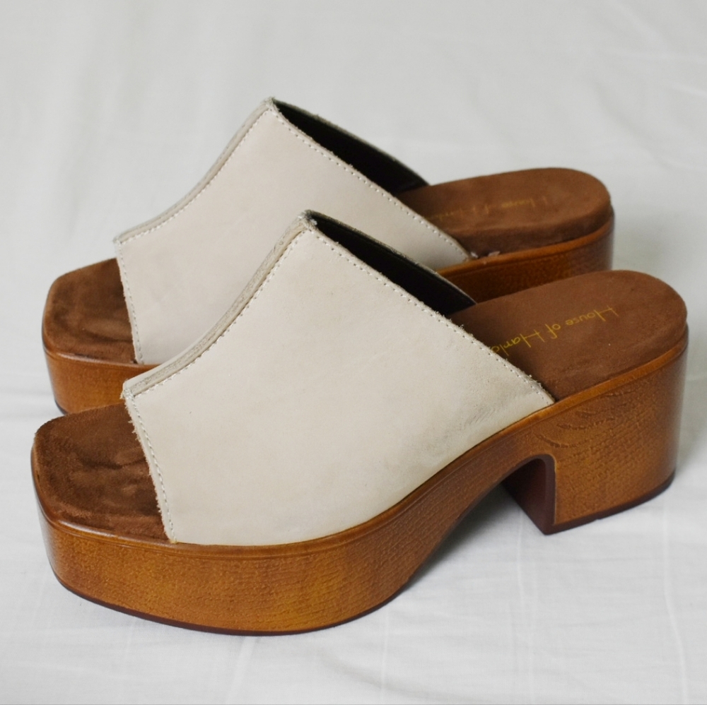 House of Harlow 1960 Griffin Ivory  Leather Platform Block Heel Sandals